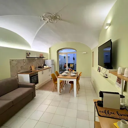 Nyaraló Giati - Cortile Privato & Metro Catania